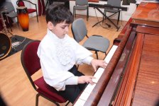 В Баку прошла церемония награждения юных музыкантов (ФОТО)