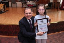 В Баку прошла церемония награждения юных музыкантов (ФОТО)