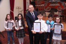 В Баку прошла церемония награждения юных музыкантов (ФОТО)