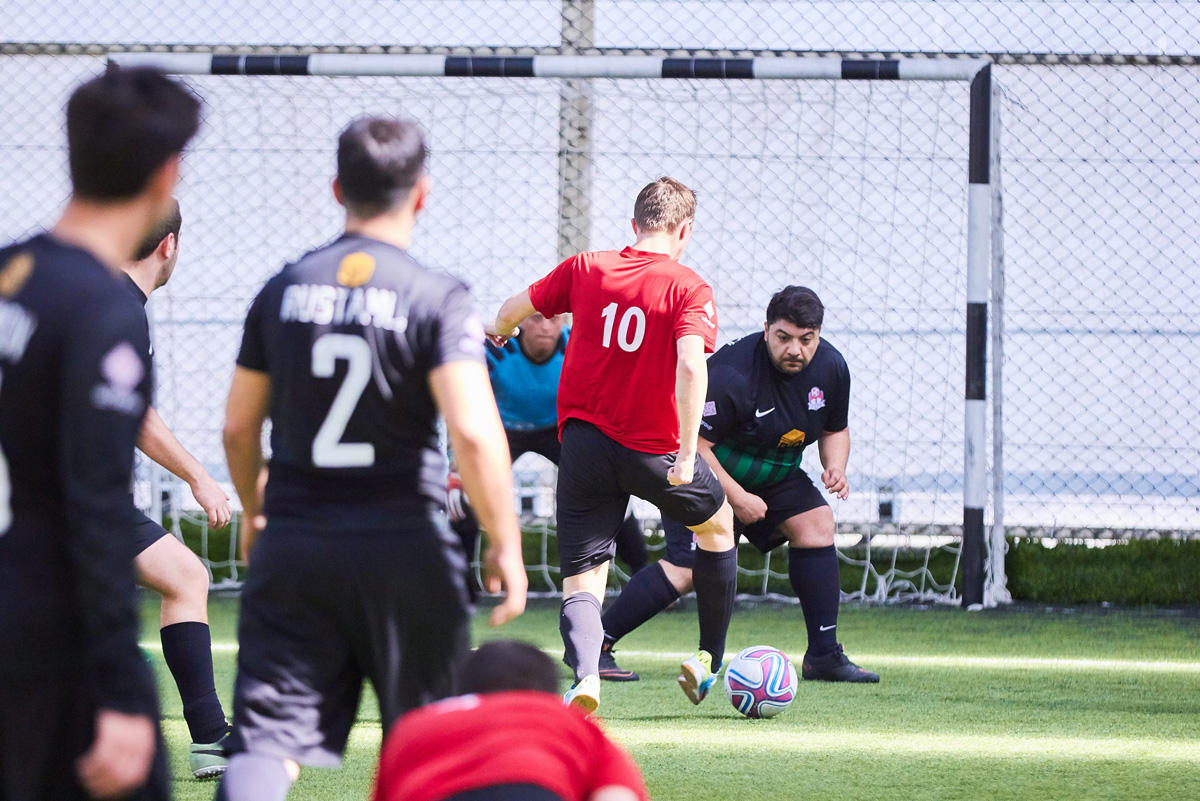 Azfar Бизнес Лига -2018, 1-й тур: Три покера, восемь хет-триков и зрелищный футбол (ВИДЕО, ФОТО)