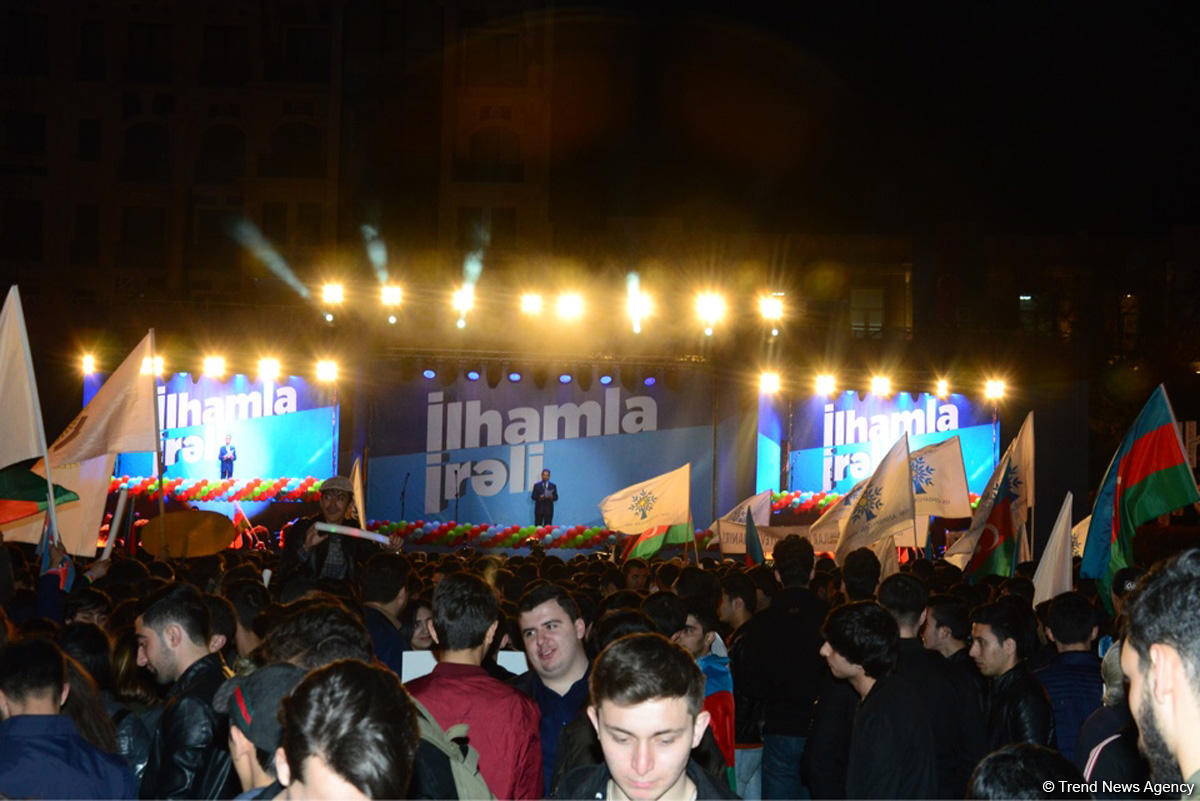 В Баку состоялся концерт "İlhamla irəli" (ФОТО)