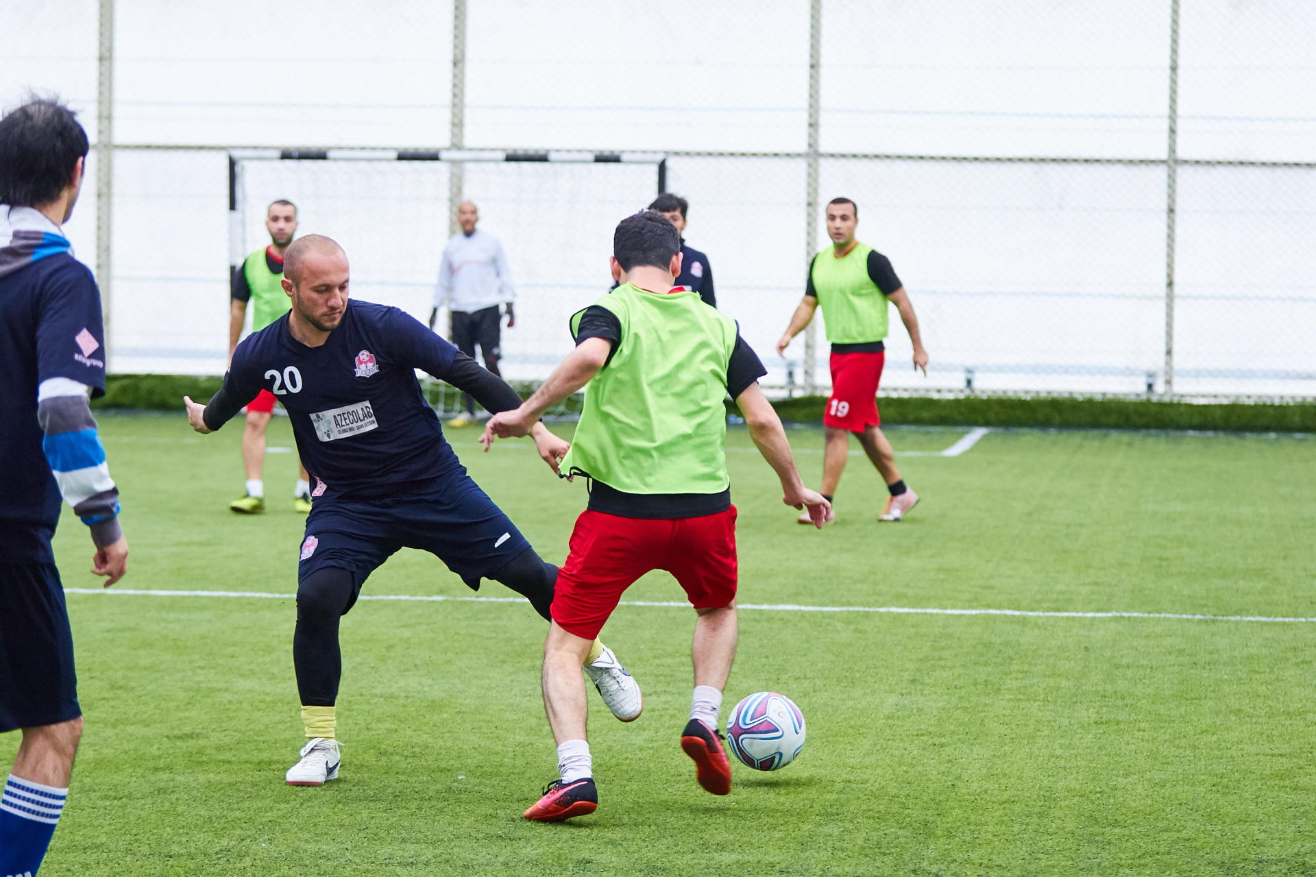 Azfar Бизнес Лига -2018, 2-й тур: Град голов, победы дебютантов, первые 1/8 финалисты  (ВИДЕО, ФОТО)