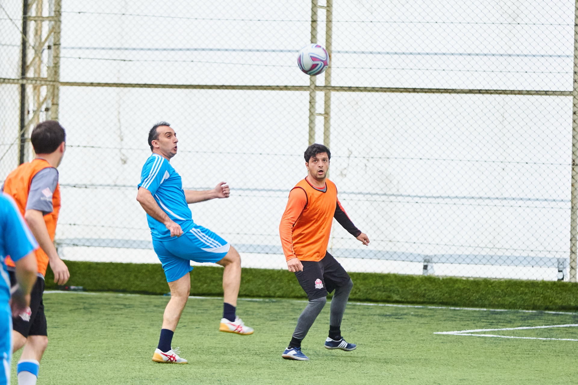 Azfar Бизнес Лига -2018, 2-й тур: Град голов, победы дебютантов, первые 1/8 финалисты  (ВИДЕО, ФОТО)