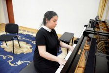 В бакинской школе состоялась концертная программа, посвященная 100-летию АДР (ФОТО)