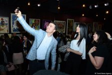 В Port Baku Mall открылась выставка 18 талантливых женщин-художниц "Вечная сила цвета" (ФОТО)