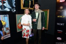 В Port Baku Mall открылась выставка 18 талантливых женщин-художниц "Вечная сила цвета" (ФОТО)