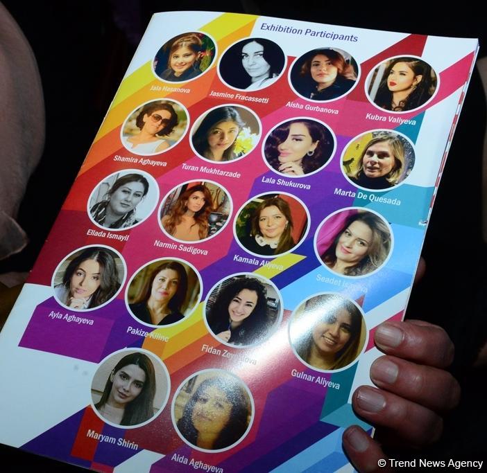 В Port Baku Mall открылась выставка 18 талантливых женщин-художниц "Вечная сила цвета" (ФОТО)