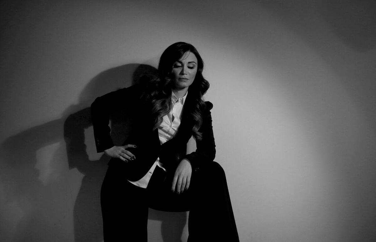 Вафа Исазаде воплотила образ самой богатой исполнительницы в истории (ФОТО)