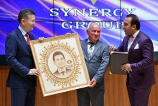 Лидеры мировых шахмат в Азербайджане – хорошее настроение на пути к победе (ФОТО)