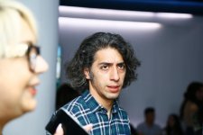 Отец азербайджанского актера из-за мошенника моллы "застрял в нейтральной зоне" (ФОТО/ВИДЕО)