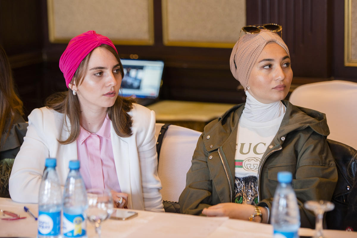 Азербайджанские дизайнеры и звёзды эстрады - секреты тандема  (ФОТО)