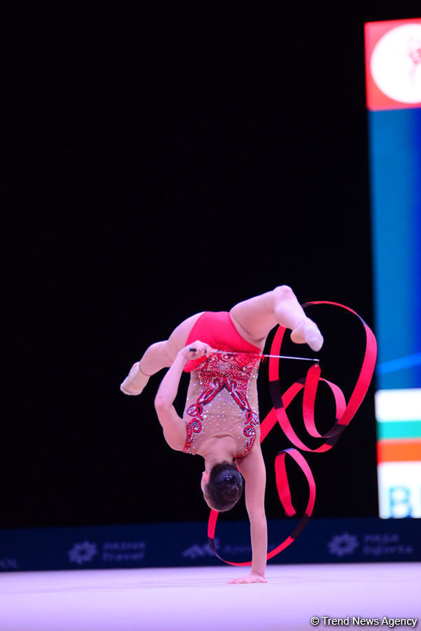 Российская гимнастка завоевала золото AGF Junior Trophy в упражнениях с булавами