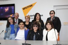 Флора Керимова: Перед вами сидит народная артистка Азербайджана (ФОТО)