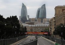 Президент Ильхам Алиев и его супруга Мехрибан Алиева наградили победителей Гран-при Азербайджана Формулы 1 (ФОТО, ВИДЕО)