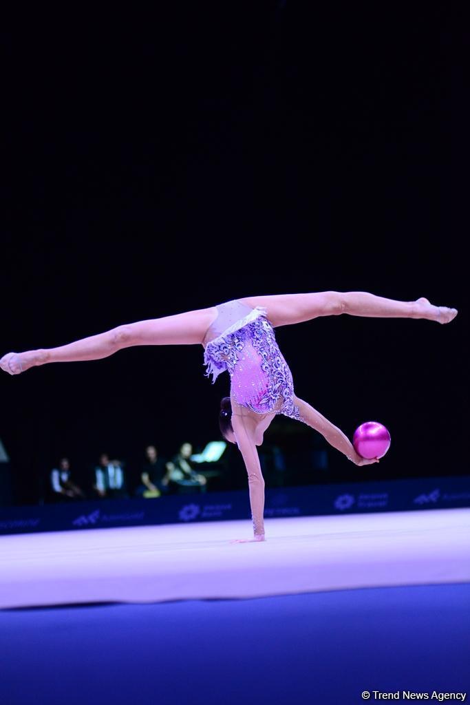 Стартовали финалы Кубка мира по художественной гимнастике в Баку (ФОТО)
