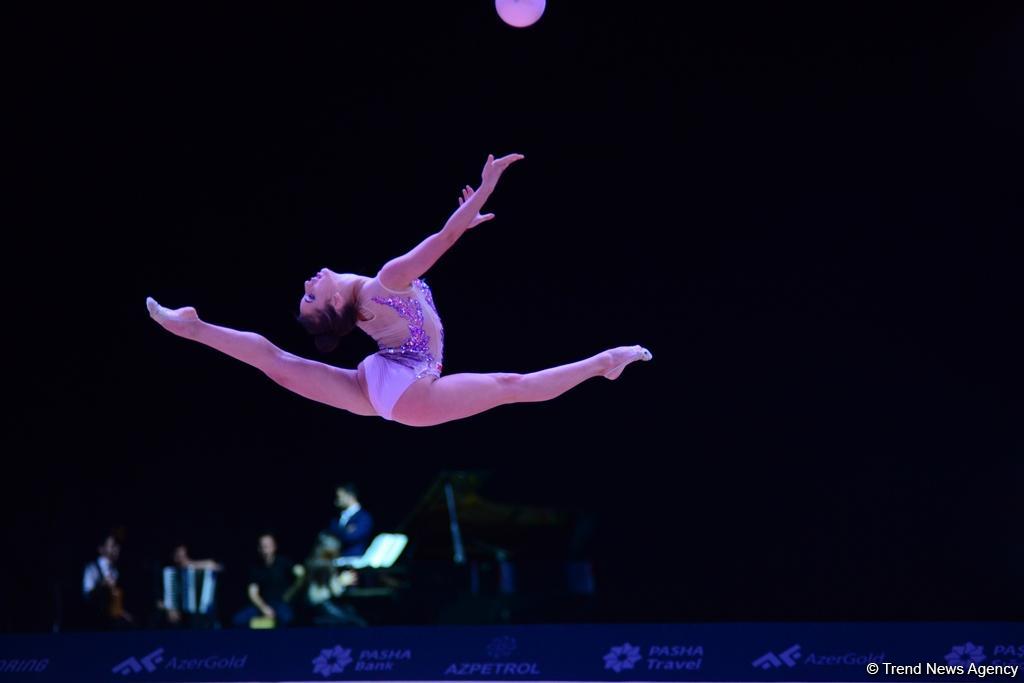Стартовали финалы Кубка мира по художественной гимнастике в Баку (ФОТО)