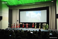 Азербайджанский коллектив удостоен звания "Народный ансамбль Украины" (ФОТО)