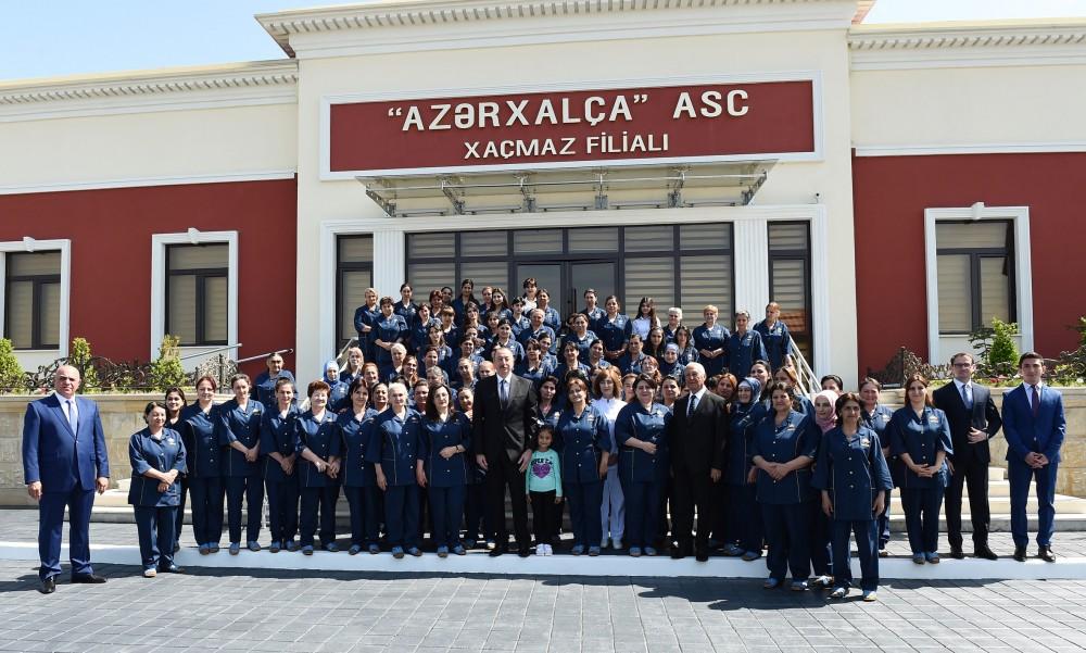 Президент Ильхам Алиев принял участие в открытии Хачмазского филиала ОАО «Азерхалча» (ФОТО)