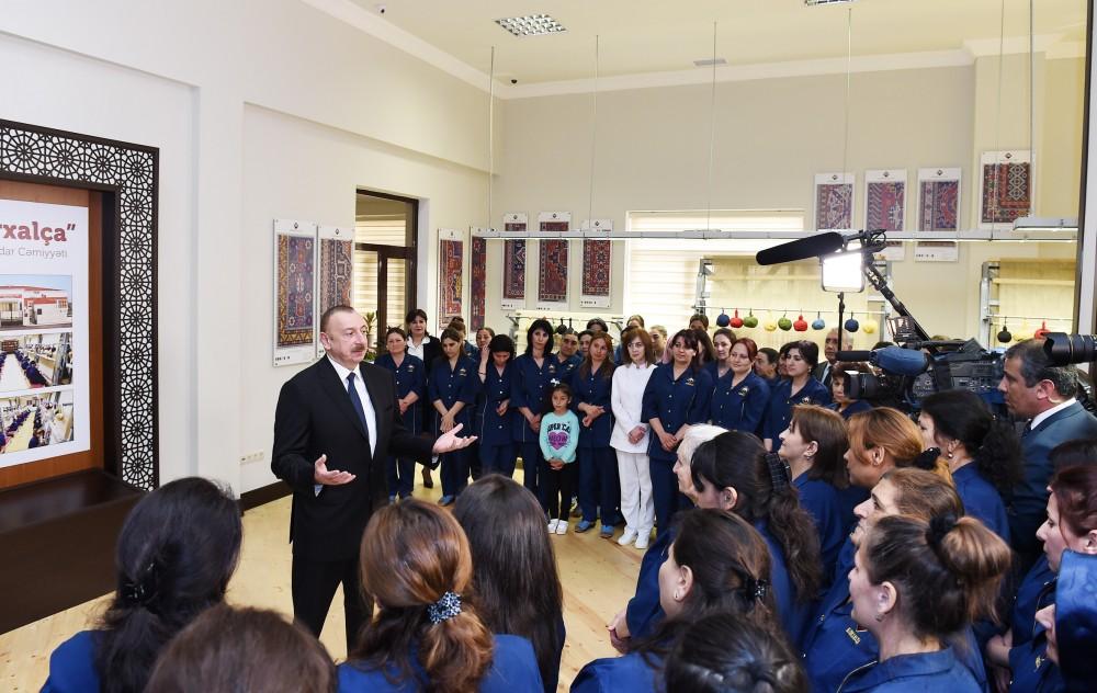 Президент Ильхам Алиев принял участие в открытии Хачмазского филиала ОАО «Азерхалча» (ФОТО)
