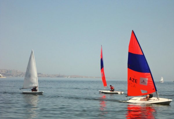 Отборочный тур китайских участников регаты Monaco Optimist Team Race прошел на Хайнане