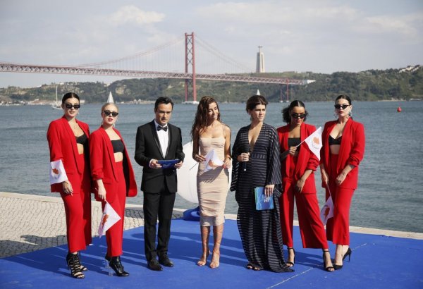 Синяя дорожка Евровидения-2018: Праздник в Лиссабоне (ФОТО)