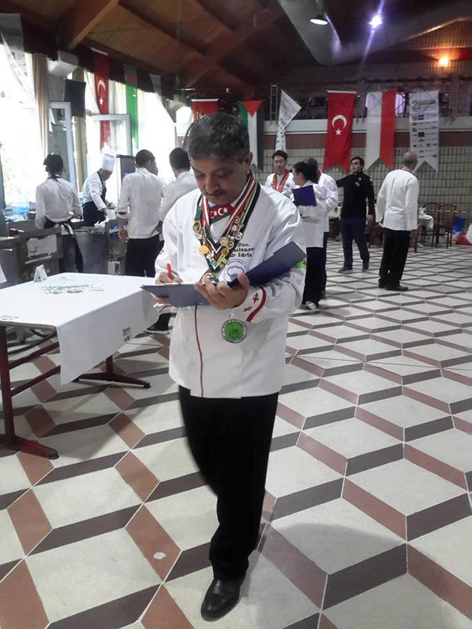 Азербайджанские кулинары завоевали "Черный ящик" в Турции (ФОТО)