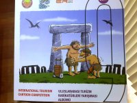 Замысловатый ирреализм азербайджанского карикатуриста отмечен в Турции (ФОТО)