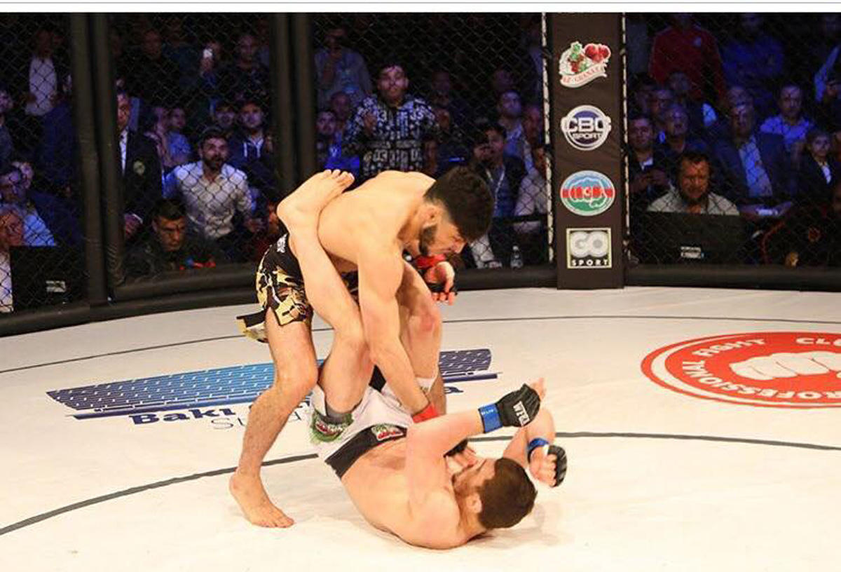 Тофиг Мусаев в красивом бою защитил чемпионский титул MMA в Баку (ВИДЕО, ФОТО)