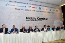 IAPH намерена создать глобальную базу данных для изучения лучших практик в сфере портов (ФОТО)