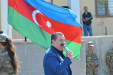 В Евлахе прошел праздничный концерт для военнослужащих (ФОТО)