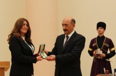 В Баку состоялось награждение деятелей культуры и искусства (ФОТО)