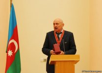 В Баку состоялось награждение деятелей культуры и искусства (ФОТО)