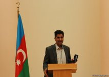 В Баку состоялось награждение деятелей культуры и искусства (ФОТО)