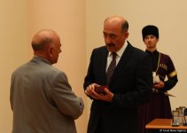 В Баку состоялось награждение деятелей культуры и искусства (ФОТО)
