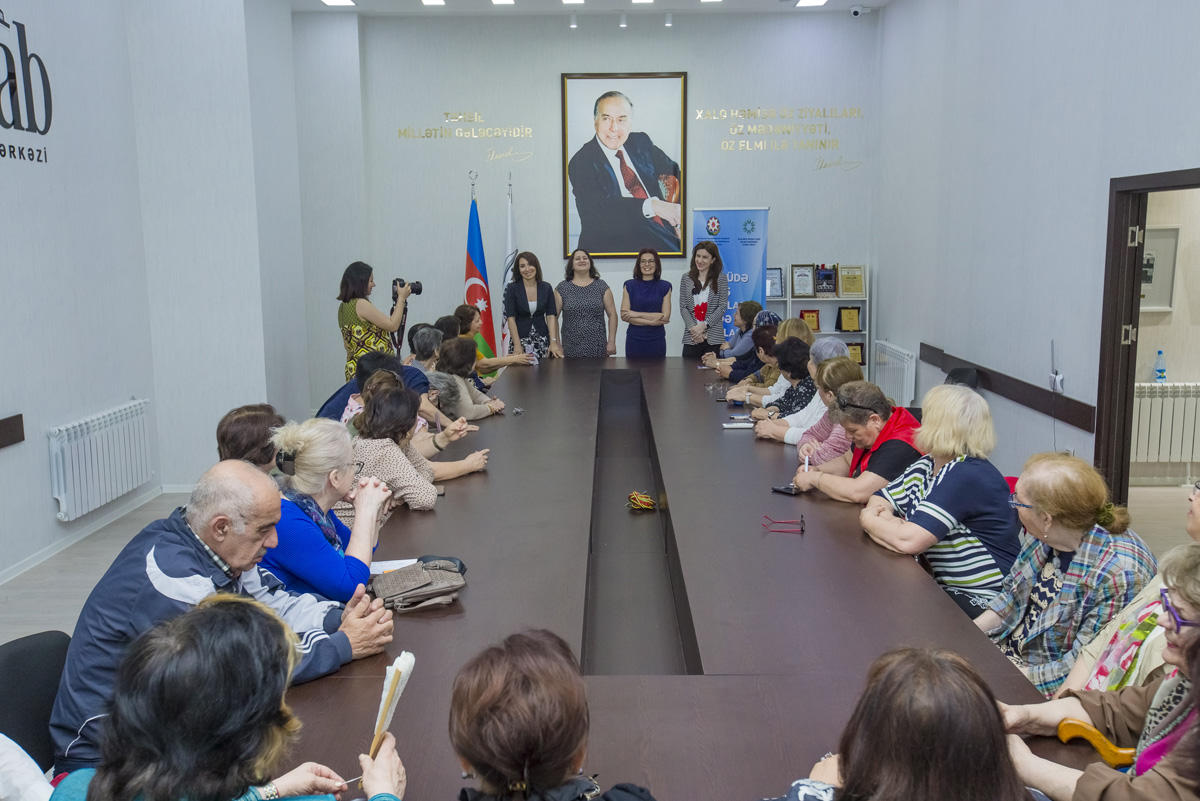 Как в Азербайджане организовать свободное время людей, вышедших на пенсию (ФОТО)