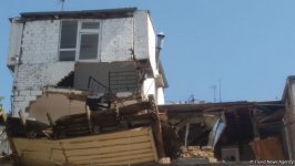 Из домов в Баиловской оползневой зоне в Баку переселены 55 человек  (ФОТО)