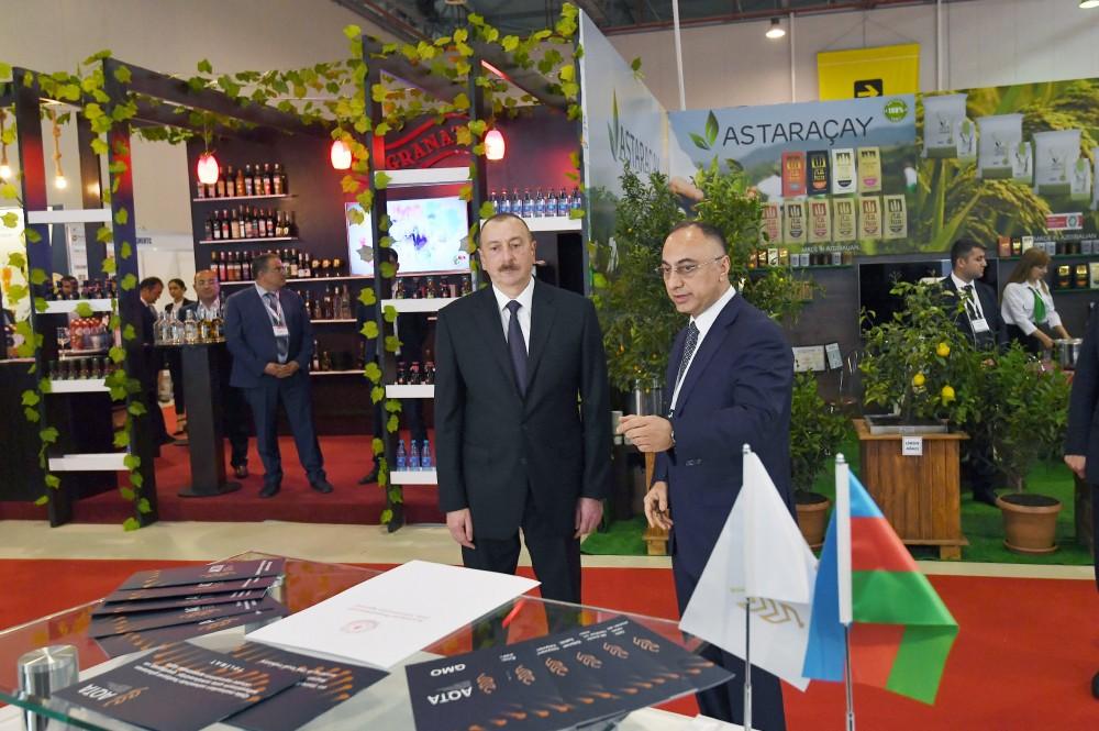Президент Ильхам Алиев ознакомился с XXIV Азербайджанской международной продовольственной выставкой (ФОТО)