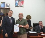 Учащиеся бакинской музшколы для инвалидов по зрению выступили с концертом (ФОТО)