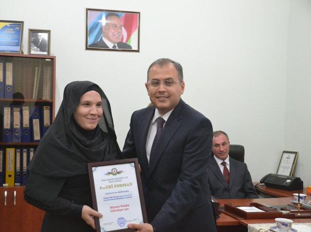 Учащиеся бакинской музшколы для инвалидов по зрению выступили с концертом (ФОТО)