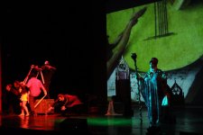 В Баку показали историю о властной и жестокой бабушке из Колумбии (ФОТО)