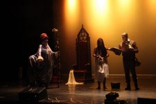 В Баку показали историю о властной и жестокой бабушке из Колумбии (ФОТО)