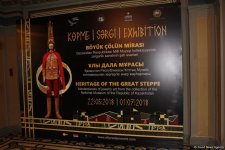 "Золотого человека" из Казахстана показали в Баку (ФОТО)