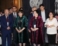 "Золотого человека" из Казахстана показали в Баку (ФОТО)