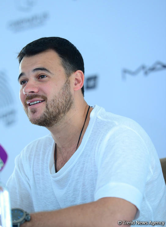 EMIN обещает Жаркое лето: звездные гости, музыкальные премьеры и съемки фильма в Баку (ФОТО)