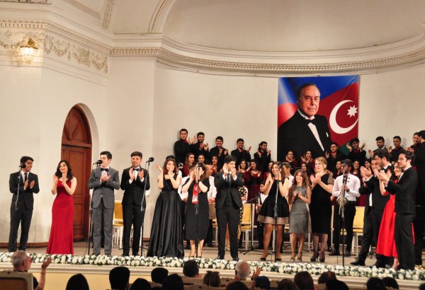 В Филармонии прошел большой концерт в честь 100-летия АДР (ФОТО)