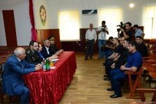 Около 40 помилованных освобождены из четырех исправительных учреждений Азербайджана (ФОТО)