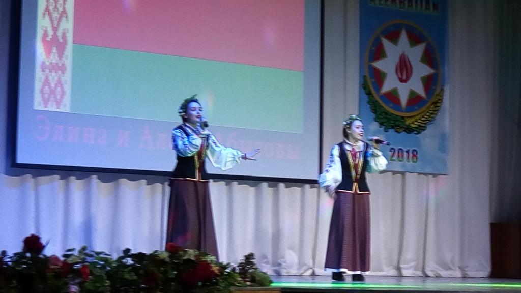 В России отметили 100-летие Азербайджанской Демократической Республики грандиозным концертом (ФОТО)