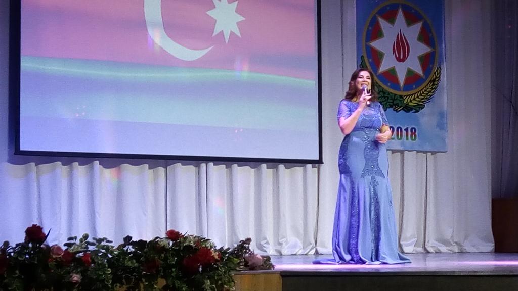 В России отметили 100-летие Азербайджанской Демократической Республики грандиозным концертом (ФОТО)