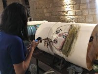 Откажись от вредных привычек и разрисуй металлические бочки в Баку (ФОТО)
