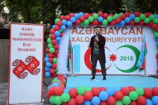 Площадь фонтанов в Баку - часть великого праздника в Азербайджане (ФОТО)